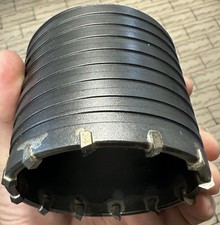 TAZZA CAROTATRICE PER MURO