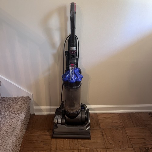 Dyson dc33 multifloor bagless - dyson,