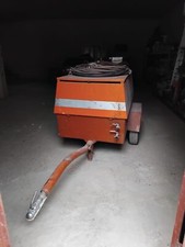 motocompressore con doppia punta più vibratori di cemento