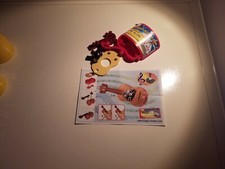 SORPRESINA KINDER S-28 , CHITARRA PIU' CARTINA NOTE MUSICALI