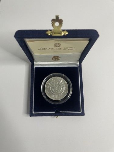 Italia 10000 lire - 1995, 40’