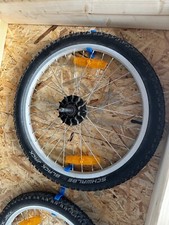 Supporti da parete per Croozer