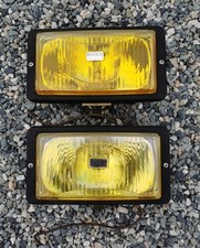 Coppia Fari Proiettori Fendinebbia Universali Aggiuntivi Gialli BOSCH 1305620331