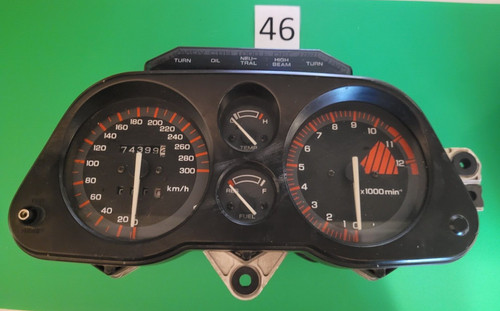 046 strumentazione honda cbr - honda,