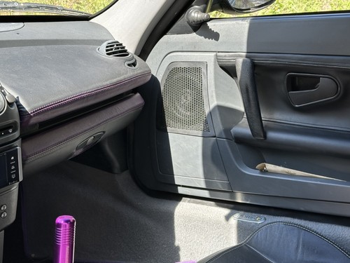 Smart roadster speaker - roadster, –