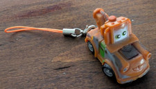 MACCHINA MACCHININA PORTACHIAVI DISNEY PIXAR CARS PLASTICA 3 cm