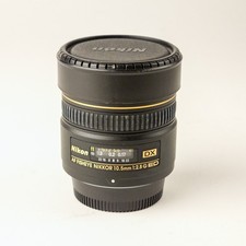 Nikon AF DX NIKKOR 10,5 mm