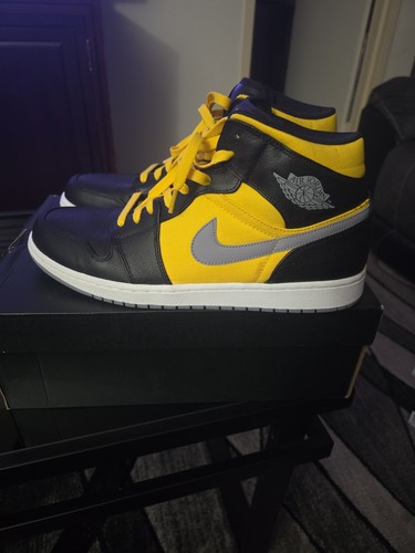 Jordan retro mid nero giallo - jordan,