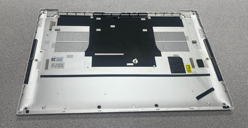 Dell xps 9700 p92f - xps, custodia