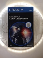 Luna Crescente - Urania Juombo