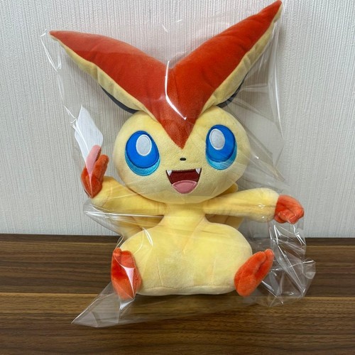 Pokemon victini mofugutto - victini,