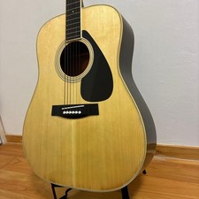 Yamaha FG-201B Chitarra