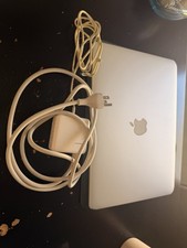 APPLE MACBOOK AIR 13-INCH