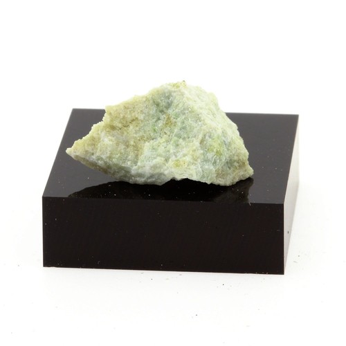 Vesuvianite ct estrie - vesuvianite., ct.