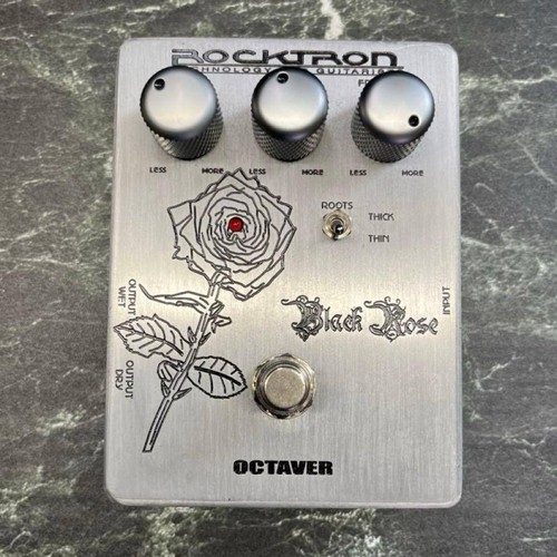 Rocktron black rose octaver - black,