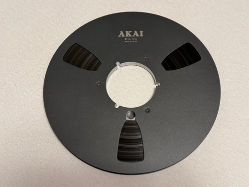 Akai 10m black metal - metal, 26