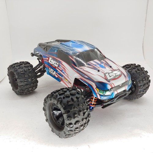 Super raro monster - *super, raro*