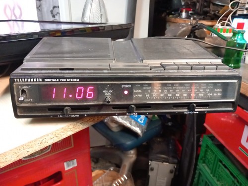 Radiosveglia telefunken - radiosveglia,