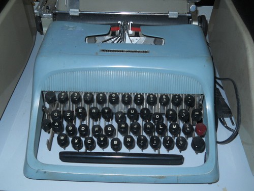 Macchina scrivere manuale - da,