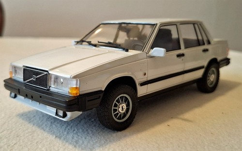 Volvo 760 gle italeri - 1/24,