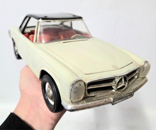 Auto giocattolo collezione - da,