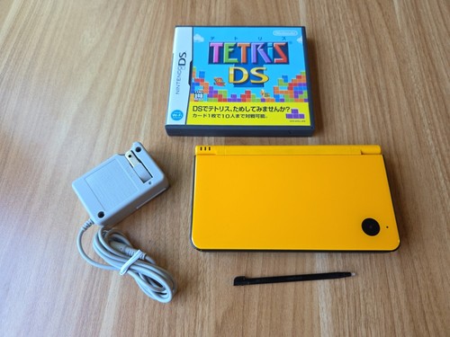 Nintendo dsi yellow - ll, xl