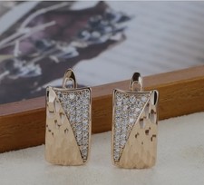 ORECCHINI PENDENTI COLORE ORO ROSA CON ZIRCONI TRASPARENTI