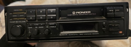 Lettore cassette autoradio