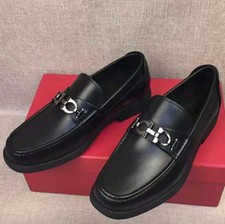 SCARPE DA UOMO IN PELLE FATTE