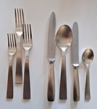 Posate Sambonet Gio' Ponti in acciaio Argentato satinato.