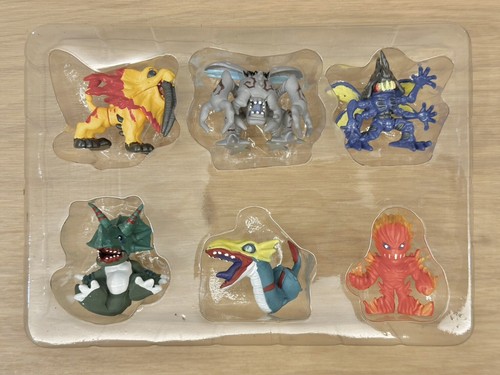 Set figurine taiwan vintage - 6,