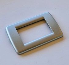 Vimar Idea placca rondò 3