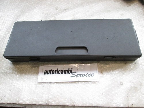 27r03508 triangolo - 27r03508, di