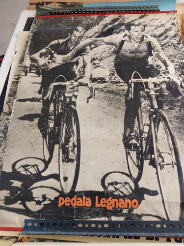 Manifesto poster pubblicitario