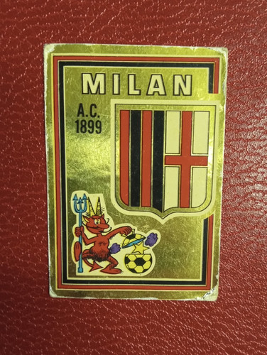 Scudetto oro milan calciatori - scudetto,
