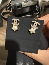 Orecchini Chanel stella usati