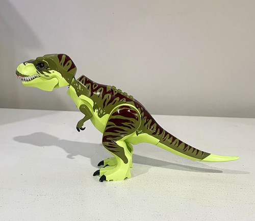 Lego jurassic world - world, dinosauro