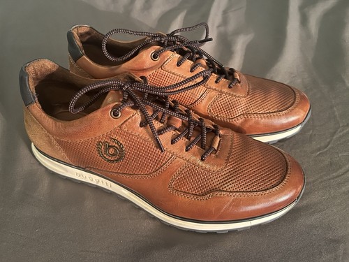 Scarpe sportive eleganti