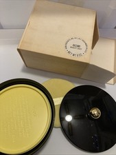 Avon Vintage Occur! Beauty