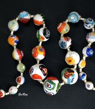 Collana di perle in vetro di
