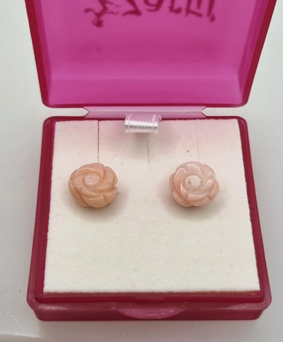 Corallo orecchini bottoncini