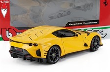 1/18 Burago Ferrari 812