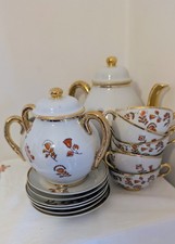 Servizio In Porcellana Dipinto