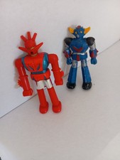 bandai robot.  Due Giocattoli Vintage 