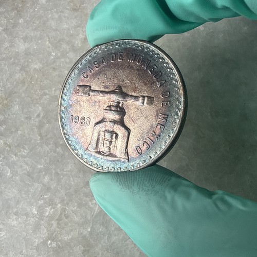 Toned 1980 casa - toned, moneda