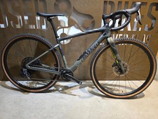 SPECIALIZED DIVERGE CARBON