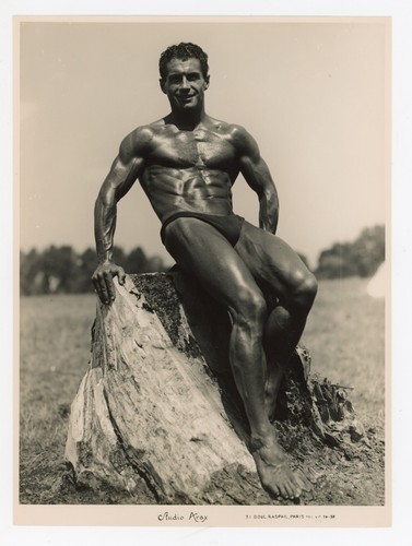 Foto competizione bodybuilder