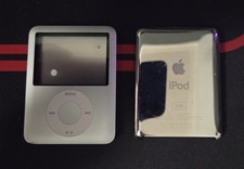 iPod Nano 3rd Generation 4GB SILVER