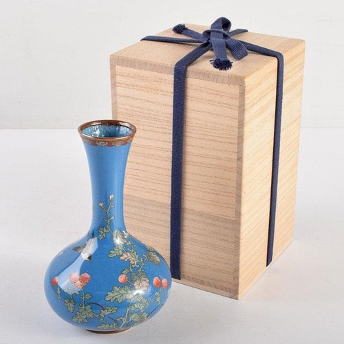 Antico vaso cinese smaltato