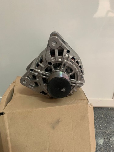 Alternatore toyota yaris - toyota, 2019